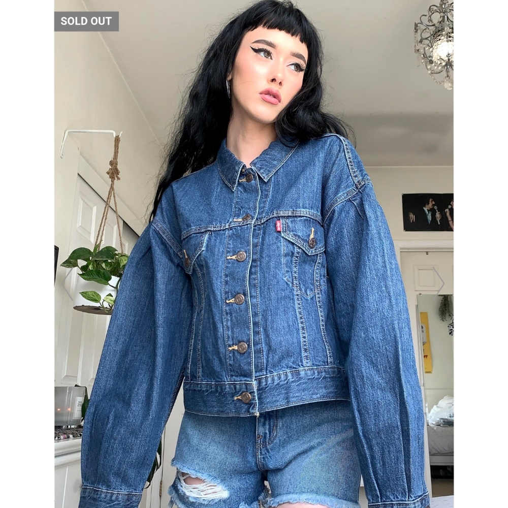 Levi's Trucker Jacket Pleated Sleeve Princess Di LAST ONE! - Picture 2 of 10